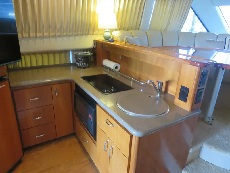 Slide: The Image of Carver Yachts 38 2006 - 5982079