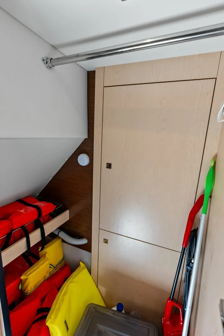 Slide: The Image of Cruisers 54 Cantius 2019 - 6006555