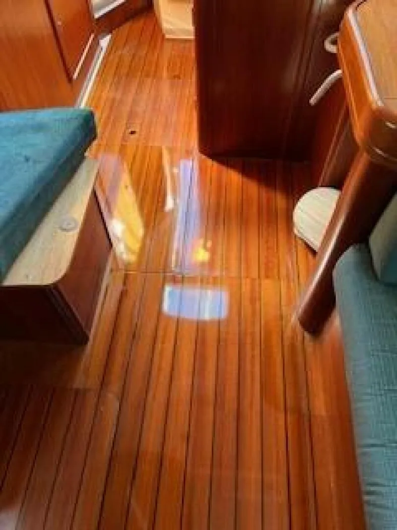 Slide: The Image of Beneteau 361 2000 - 5982234