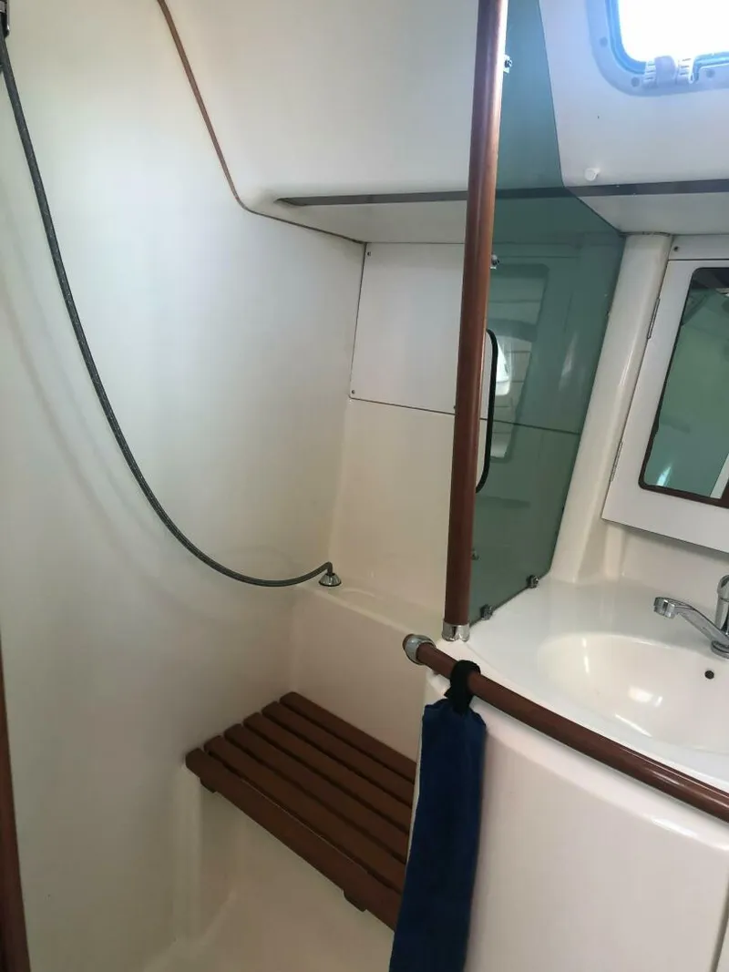 Slide: The Image of Beneteau 361 2000 - 5982239