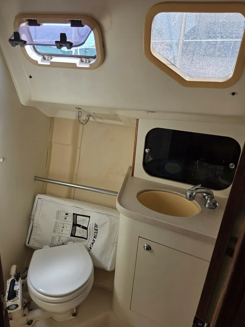 Slide: The Image of Hunter 326 2003 - 5982243