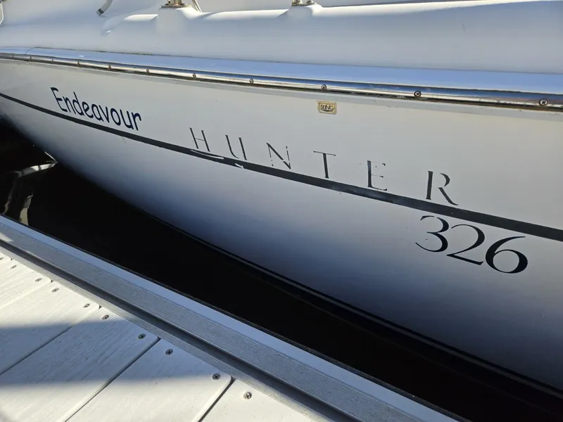 Slide: The Image of Hunter 326 2003 - 5982236