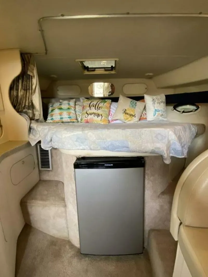 Slide: The Image of Rinker 34 2000 - 5982454