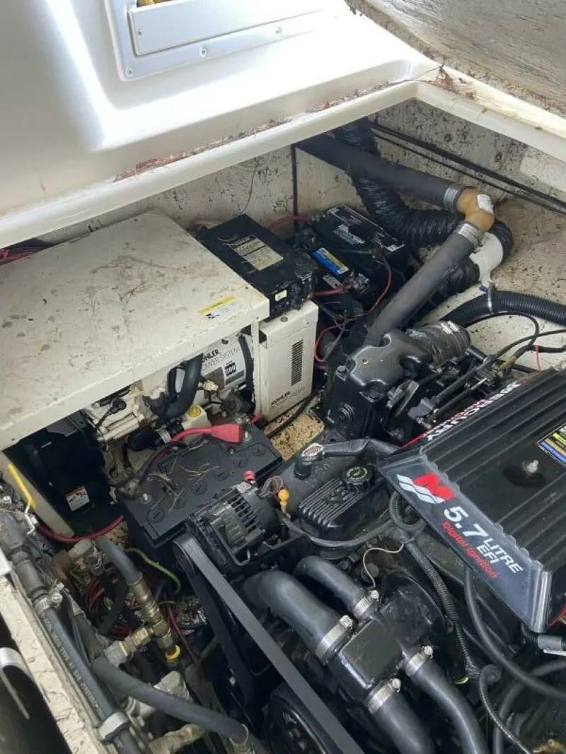 Slide: The Image of Rinker 34 2000 - 5982472