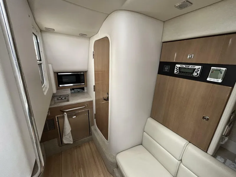 Slide: The Image of Formula 350 CBR 2017 - 5982543