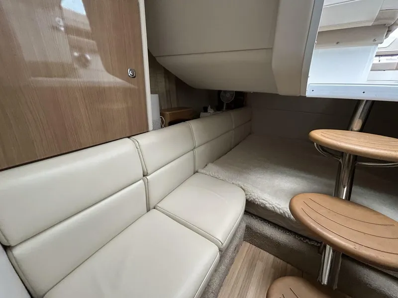 Slide: The Image of Formula 350 CBR 2017 - 5982546