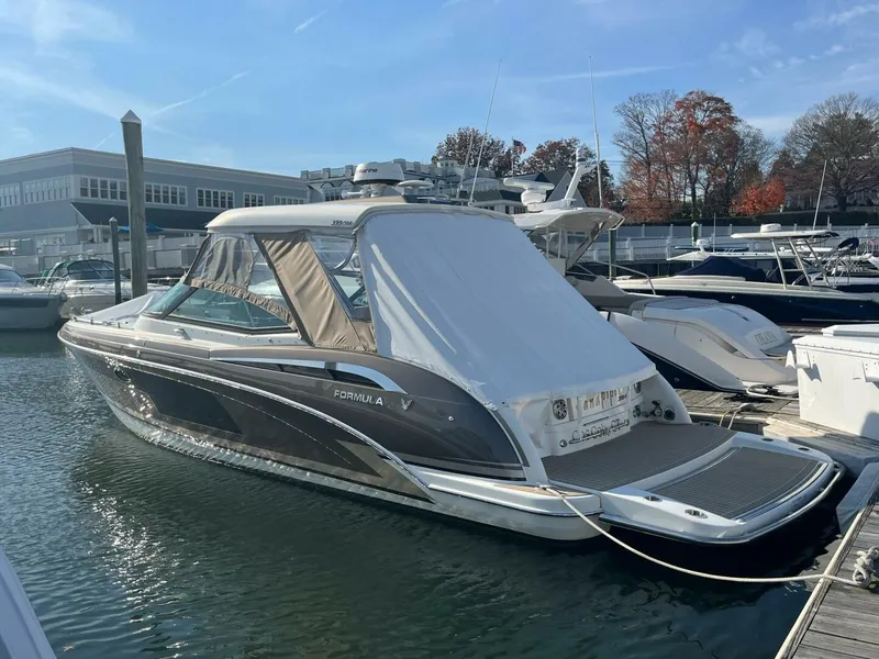 Slide: The Image of Formula 350 CBR 2017 - 5984416