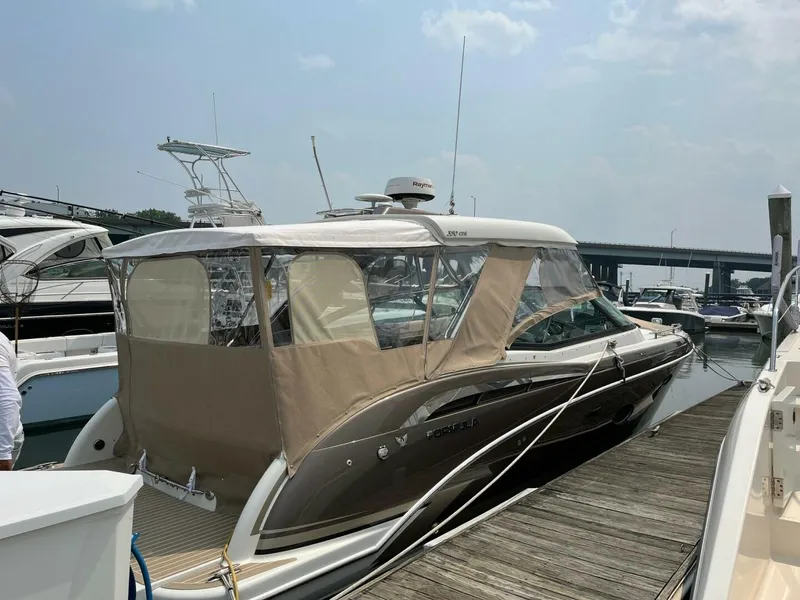 Slide: The Image of Formula 350 CBR 2017 - 5984417