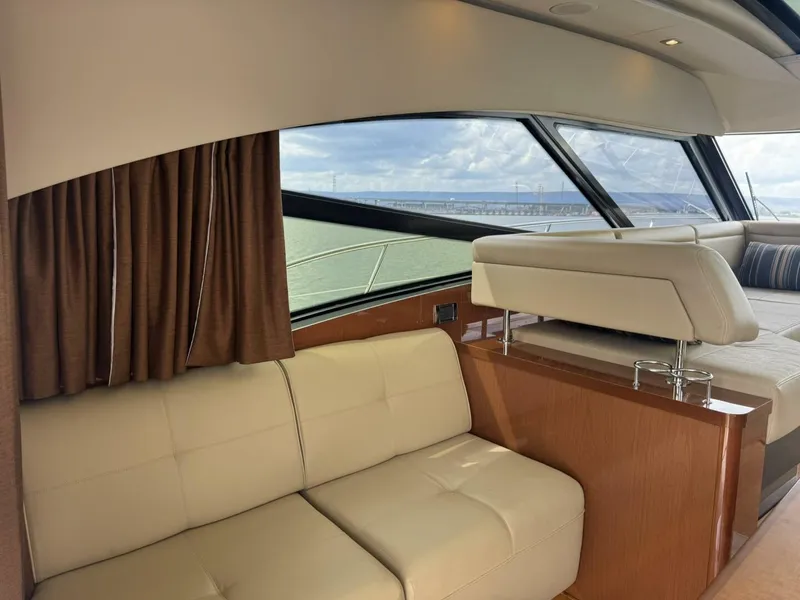 Slide: The Image of Sea Ray 47 2015 - 5982654