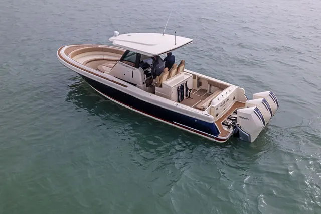 Slide: The Image of Chris-Craft 34 Launch 2021 - 36
