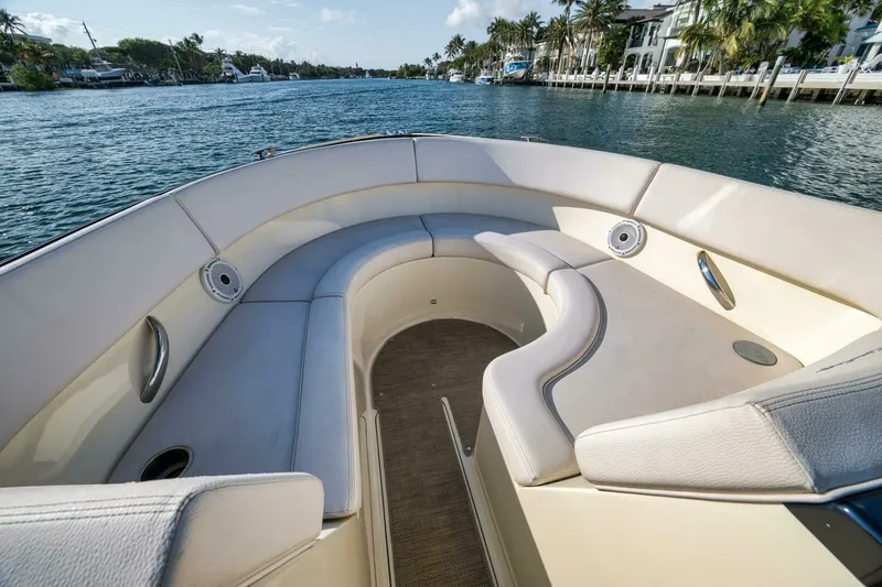 Slide: The Image of Chris-Craft 34 - 2LW - Forward Seating 2021 Chris-Craft 34 Launch - 2LW - 7079736