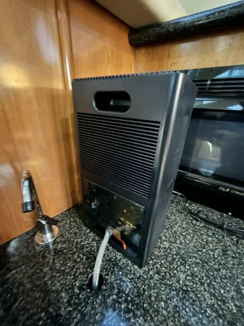 Slide: The Image of Carver Yachts 366 MY 2005 - 5986076