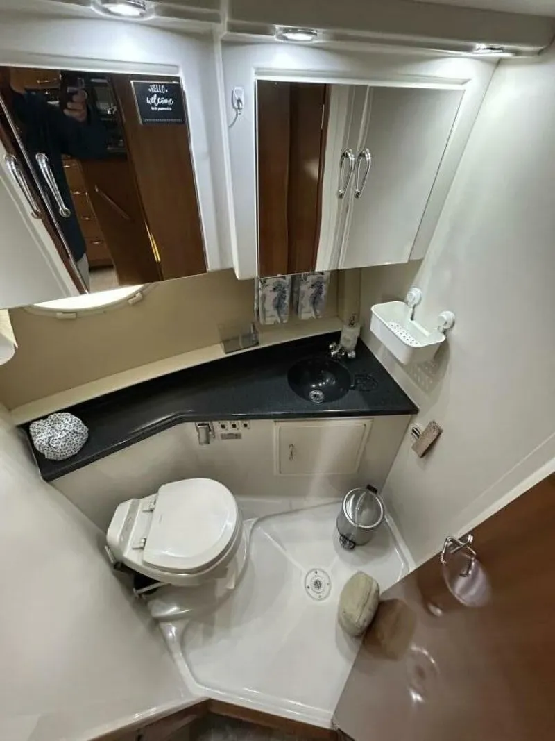 Slide: The Image of Carver Yachts 366 MY 2005 - 5986082