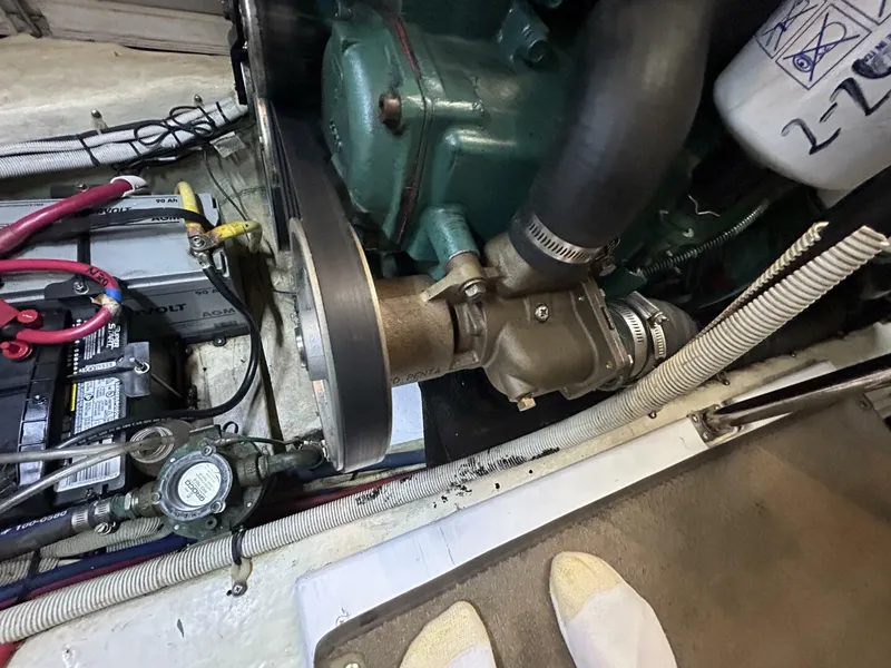 Slide: The Image of Carver Yachts 366 MY 2005 - 5986096