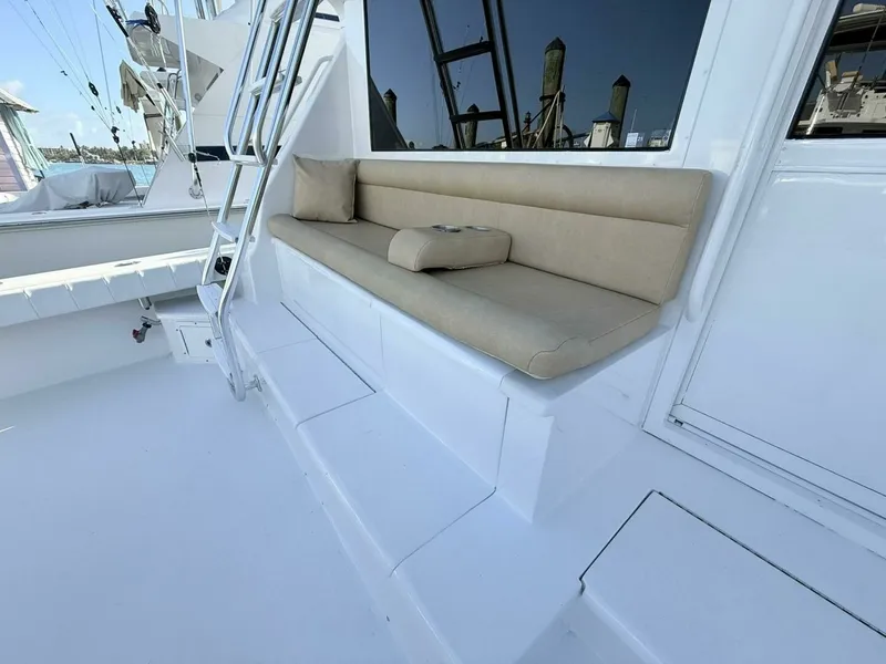 Slide: The Image of Viking 50 REEL LEGACY - Mezzanine Seating 1992 Viking 50 Convertible - REEL LEGACY - 7678366