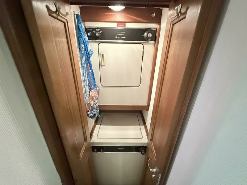 Slide: The Image of Viking 50 REEL LEGACY - Laundry 1992 Viking 50 Convertible - REEL LEGACY - 7678378