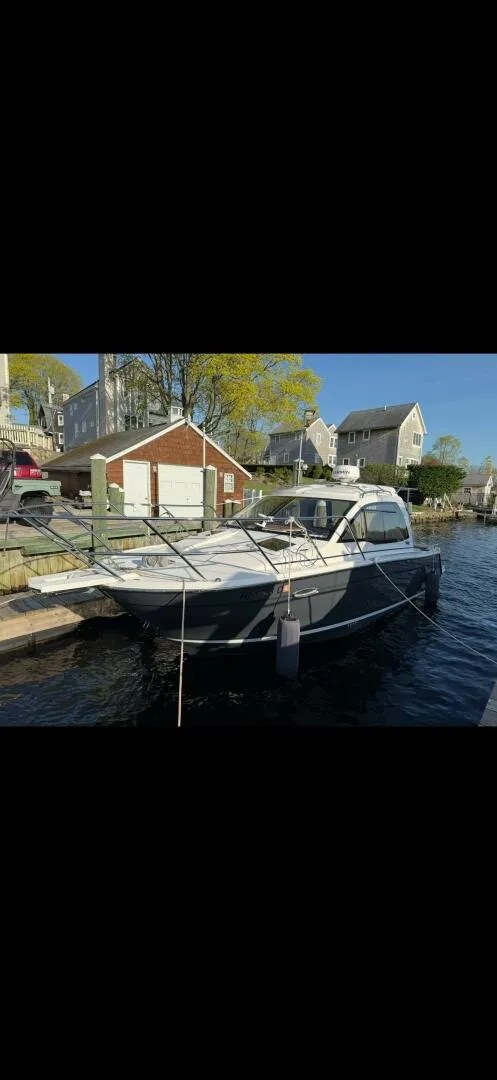 Slide: The Image of Cutwater C-24 2022 - 5983610