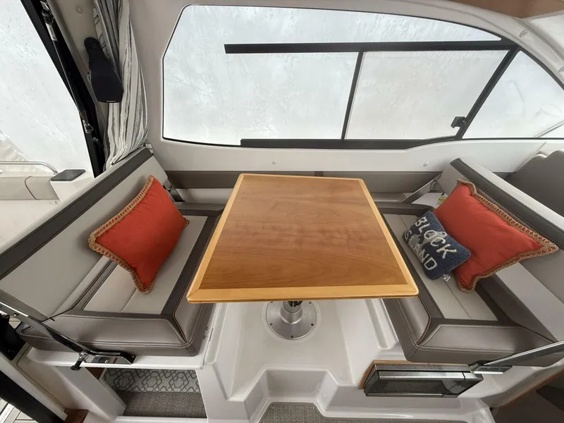 Slide: The Image of Cutwater C-24 2022 - 5992490