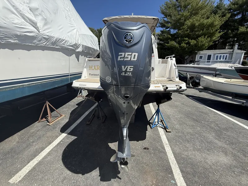 Slide: The Image of Cutwater C-24 2022 - 6076115
