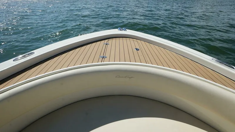 Slide: The Image of Chris-Craft 34- Catalina Grace- Bow 2018 Chris-Craft 34 Catalina Grace - 7654423