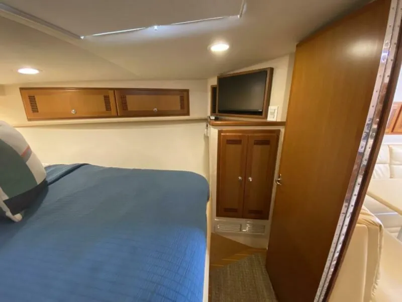 Slide: The Image of 2006 Cabo 40 Express - BUZZ CATCHER - 5983985