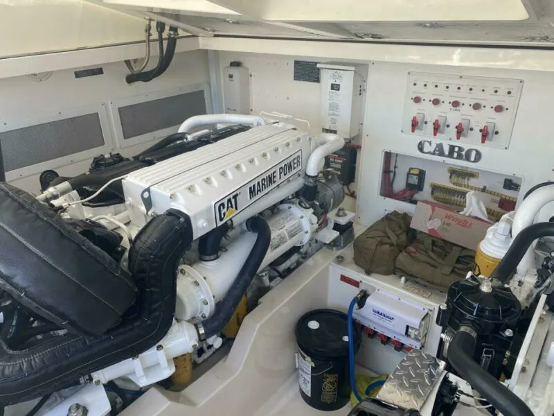 Slide: The Image of 2006 Cabo 40 Express - BUZZ CATCHER Engine Room - 5983976