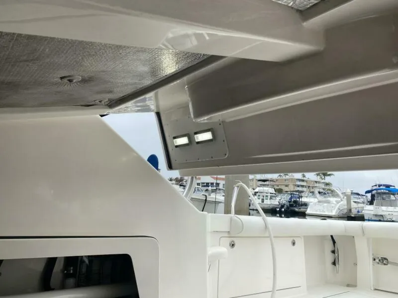 Slide: The Image of 2006 Cabo 40 Express - BUZZ CATCHER - 5984016