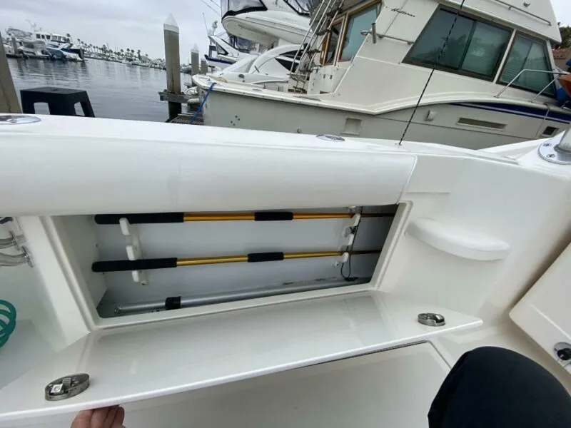 Slide: The Image of 2006 Cabo 40 Express - BUZZ CATCHER - 5984021