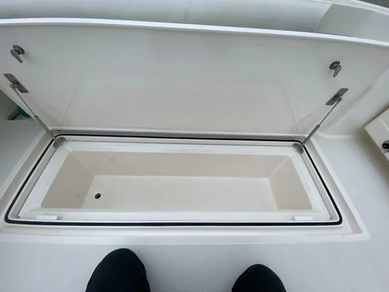 Slide: The Image of 2006 Cabo 40 Express - BUZZ CATCHER - 5984024