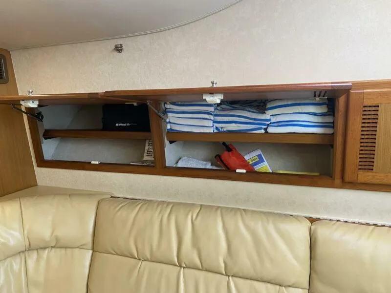 Slide: The Image of 2006 Cabo 40 Express - BUZZ CATCHER - 5983980