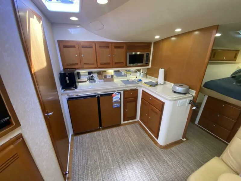 Slide: The Image of 2006 Cabo 40 Express - BUZZ CATCHER - 5983981