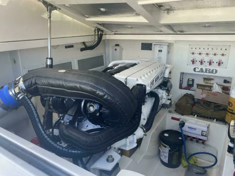 Slide: The Image of 2006 Cabo 40 Express - BUZZ CATCHER Engine Room - 6421686