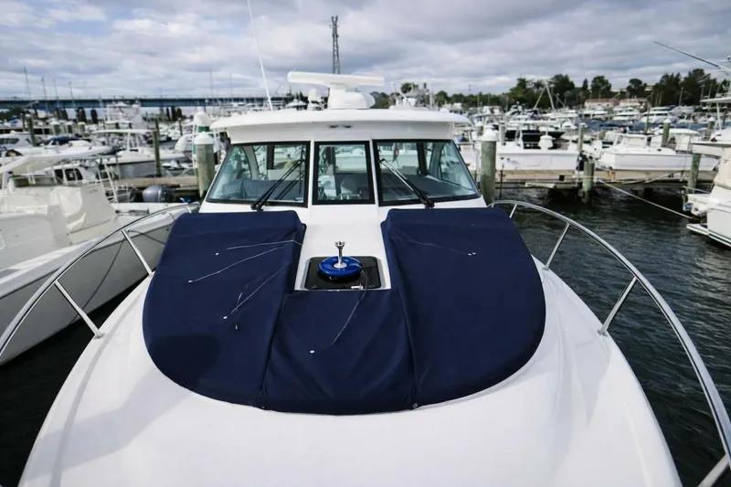 Slide: The Image of Pursuit OS 345 Offshore 2016 - 5986955