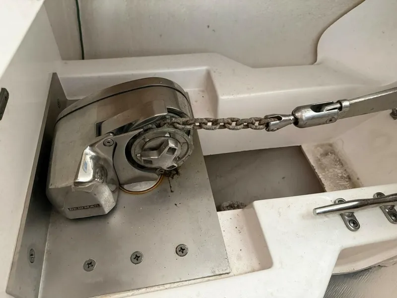 Slide: The Image of concealed windlass - 5984759