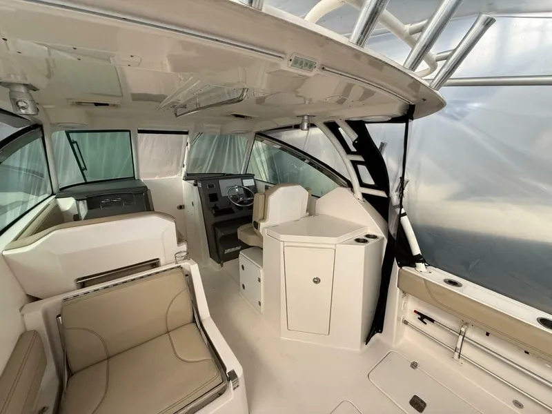 Slide: The Image of cockpit forward  - 5984667