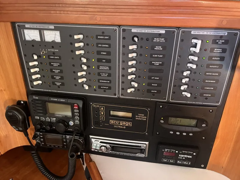 Slide: The Image of C&C 110 2005 - 6028793