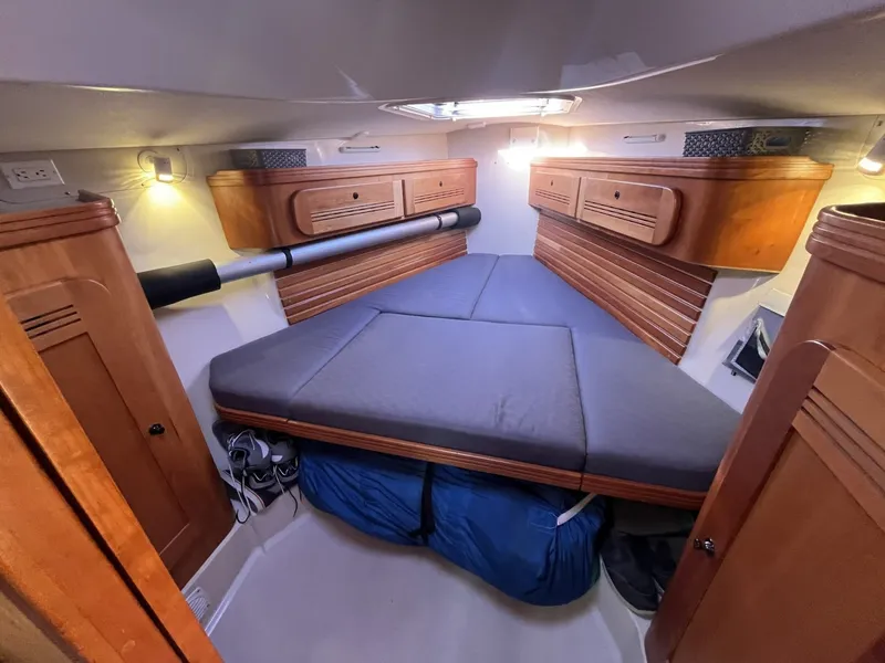 Slide: The Image of C&C 110 2005 - 6028778