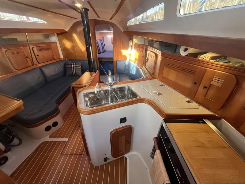 Slide: The Image of C&C 110 2005 - 6028783