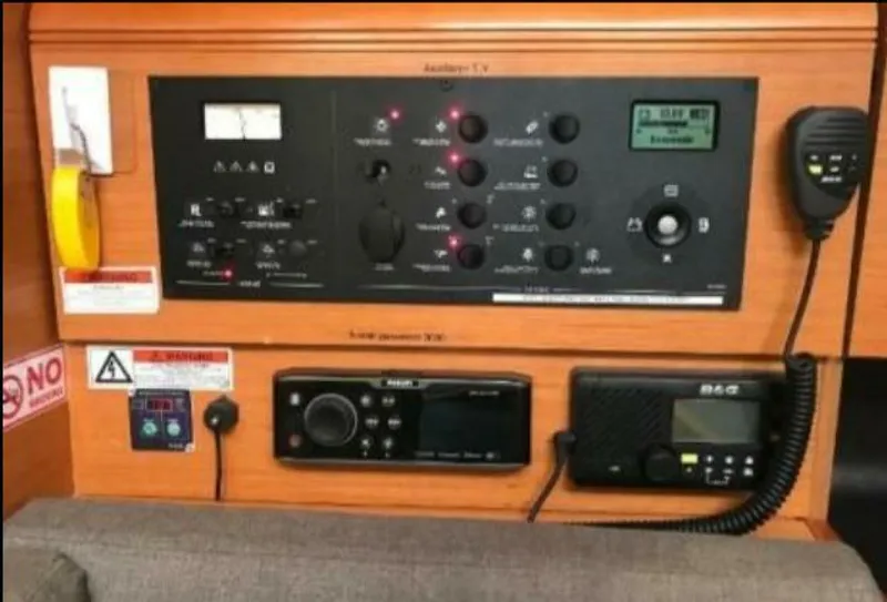 Slide: The Image of Jeanneau 419 2016 - 5984373