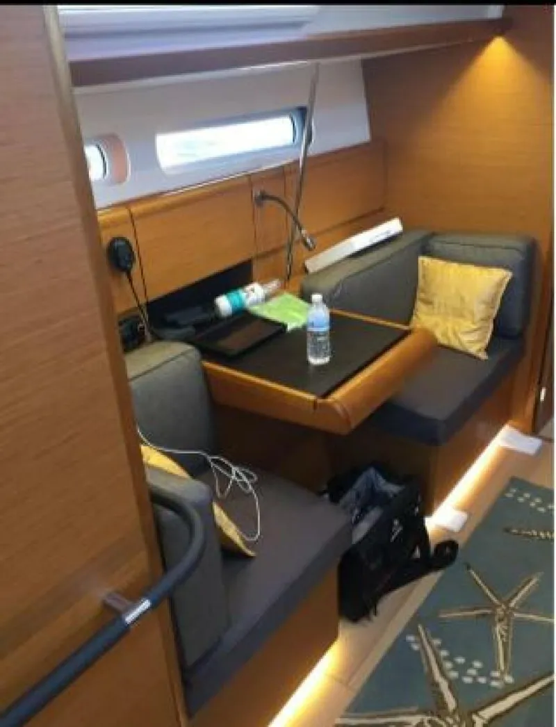 Slide: The Image of Jeanneau 419 2017 - 5984471