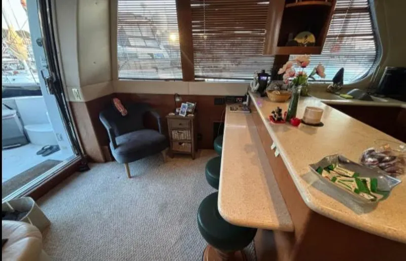 Slide: The Image of Carver Yachts 530 Voyager 1998 - 5984539