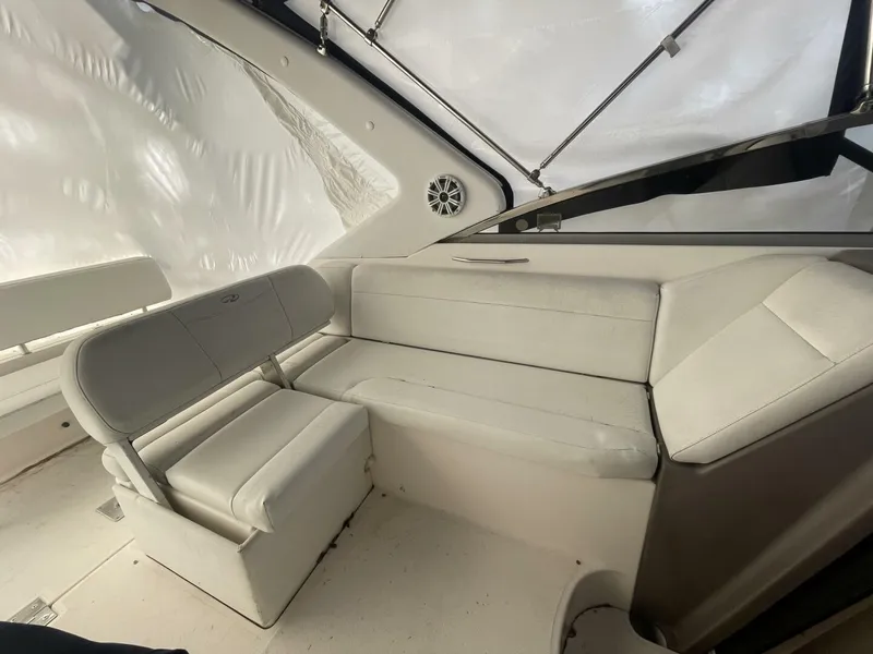 Slide: The Image of Regal 2860 Window Express 2006 - 5984614