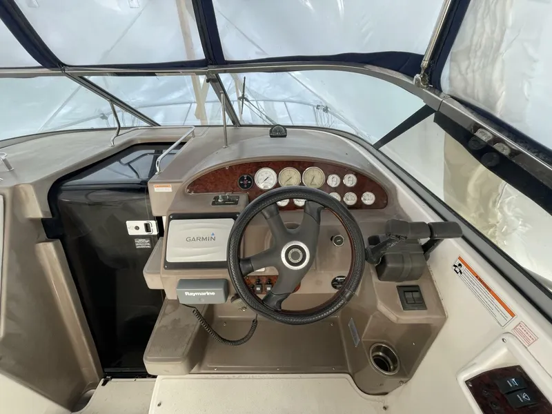 Slide: The Image of Regal 2860 Window Express 2006 - 5984617