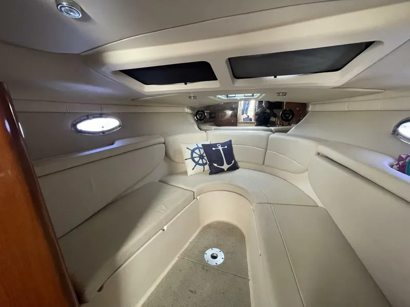 Slide: The Image of Regal 2860 Window Express 2006 - 5984619