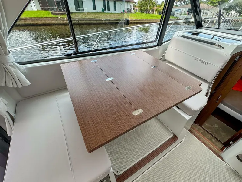 Slide: The Image of Beneteau Antares 9 2026 - 5992451