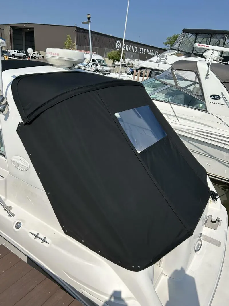 Slide: The Image of Sea Ray 33 1996 - 5984635