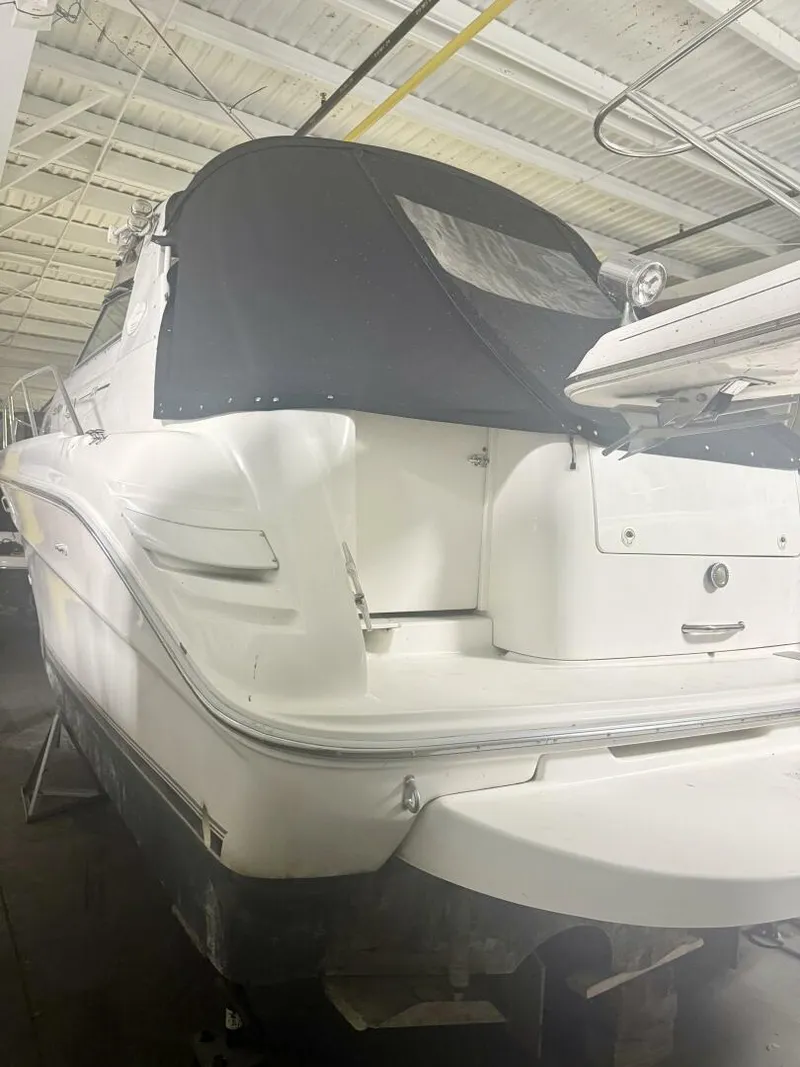 Slide: The Image of Sea Ray 33 1996 - 5984640