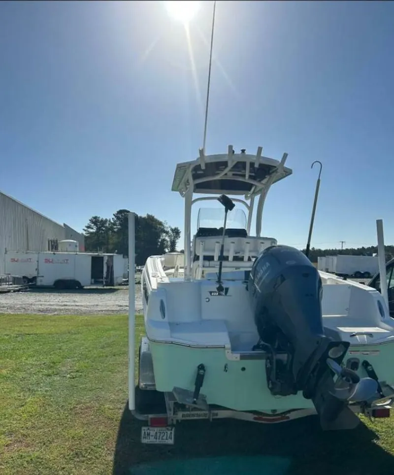 Slide: The Image of Wellcraft 222 Fisherman 2021 - 5985079