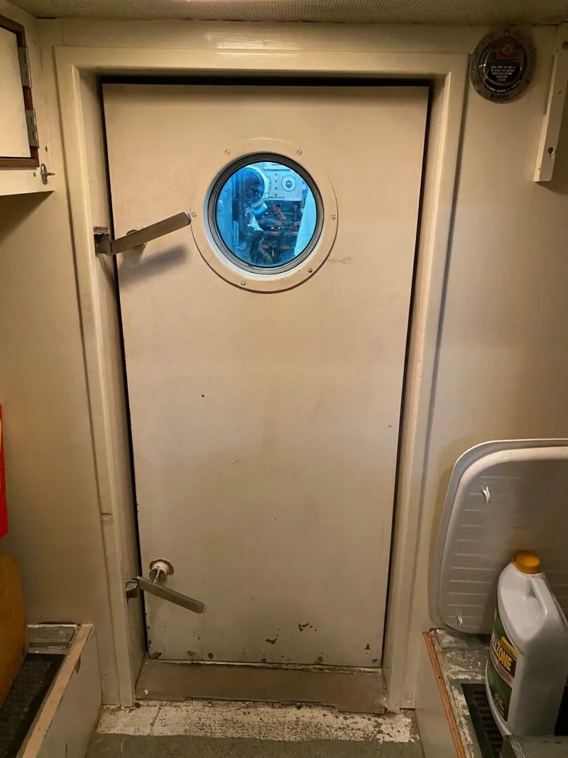 Slide: The Image of Burger 80 Motor Yacht 1988 - 5984742