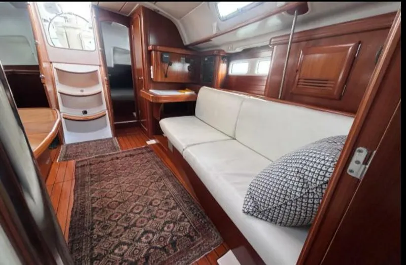 Slide: The Image of Beneteau 411 2002 - 5984948